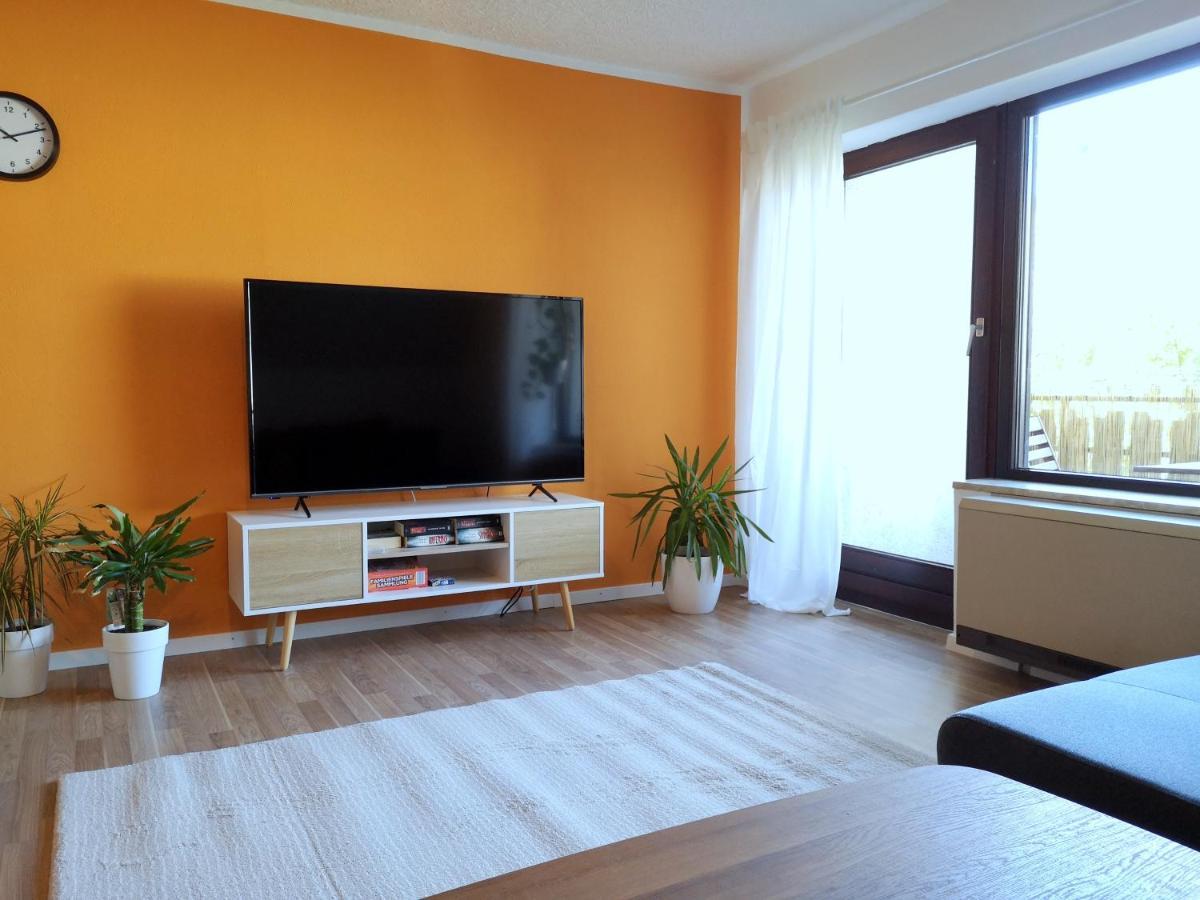 Family-Apartment Mit Balkon, Kueche, Parkplatz & Waschmaschine Offenburg Esterno foto